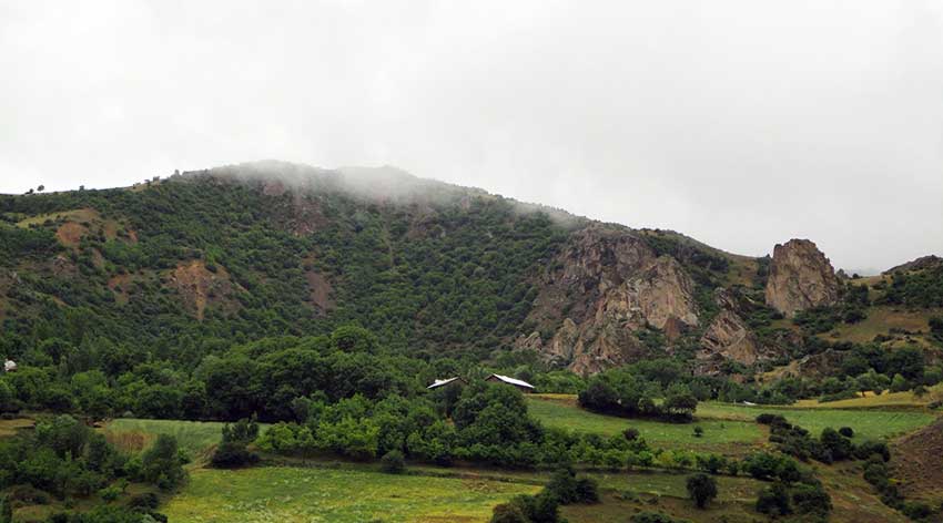 deylaman-village_northern_Iran.jpg